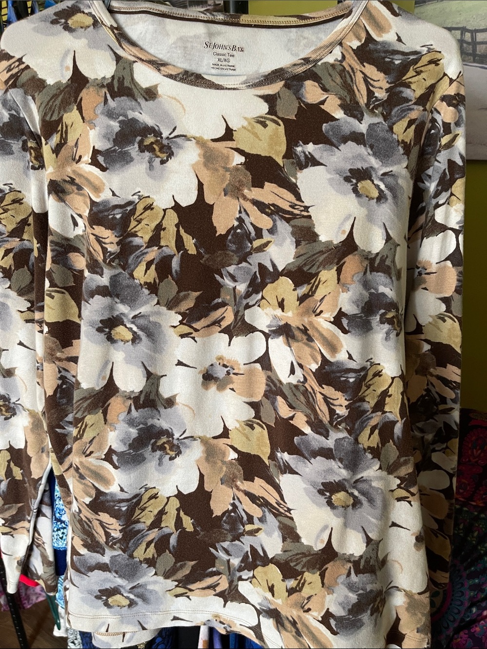 St. John's Bay Brown & Cream Floral Long Sleeve Crewneck Top